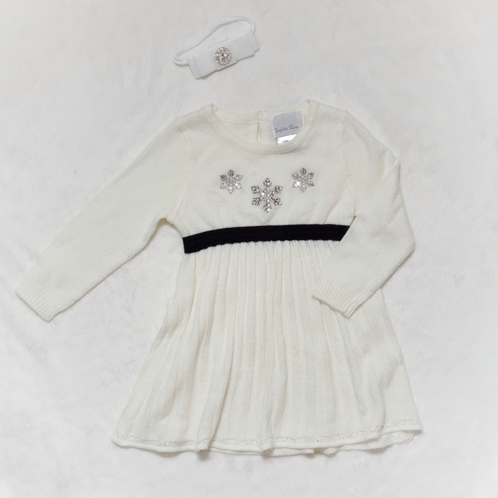 Beautiful Holiday Snowflake Dress 12 Months